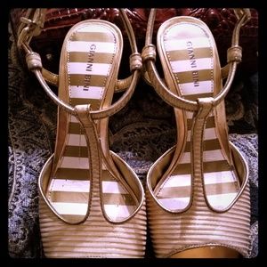 Ladies Gianni Bini Heels